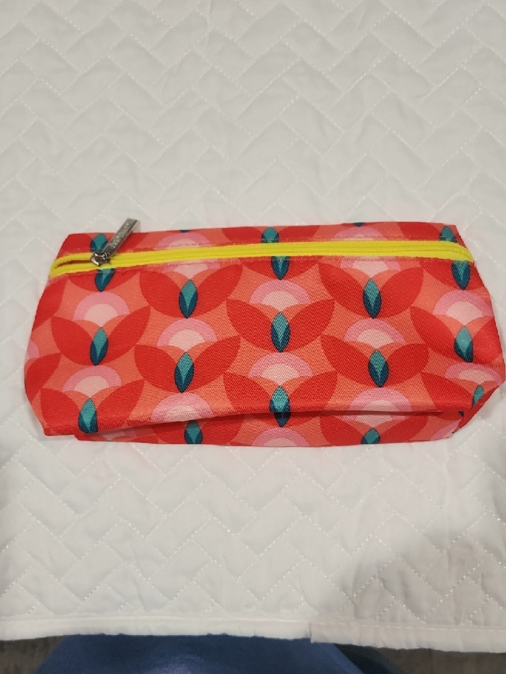 Clinique Cosmetic Pouch Set - Colorful Patterned Makeup Bags (Lot Of 7) NEW - Picture 8 of 9
